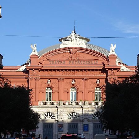 Al Teatro Rooms Bari Exterior foto
