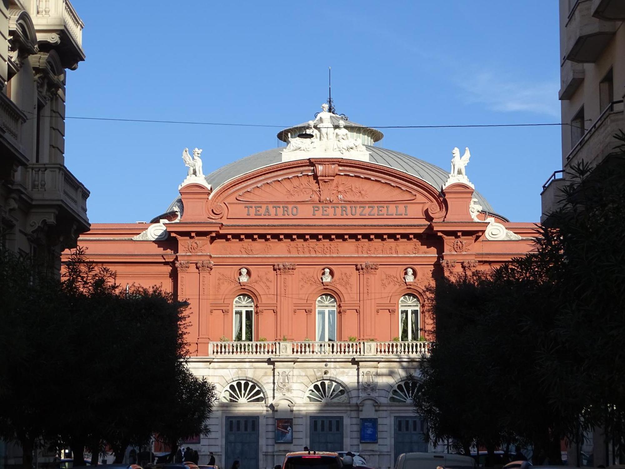 Al Teatro Rooms Bari Exterior foto